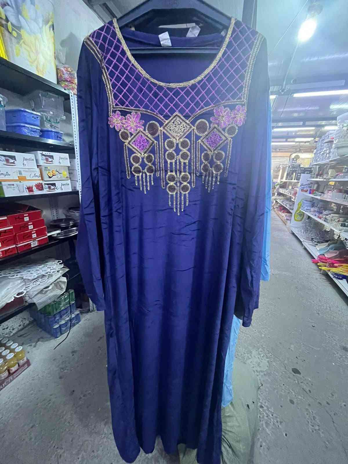 بسم الله وعلى بركة الله 
تم فتح بضاعه جديده 😍 
دشداشه قديفه نسائي 
سعر القطعه ب١٠
كل اربع قطع ب٣٠ 
العنوان فلوجه حي الضباط شارع المستشفى مجاور دكتوره محاسن اسم المحل مجمع الأخوين للتبضع المنزلي متواجدين لساعه ١٢ليلا
