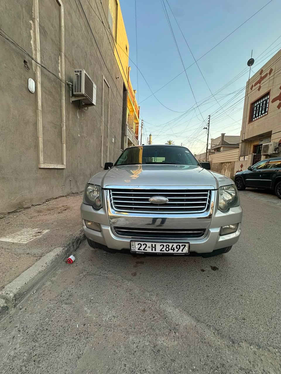 فورد اكسبلور ٢٠٠٨  سيارة جاهزة من كلشي

السعر 80 وبيه مجال 

السيارة 7 راكب

بغداد   البياع

بيه رش صبغ جاملغ وبنيد 

محرك كير تبريد كله شغال

محرك 4000

***********
