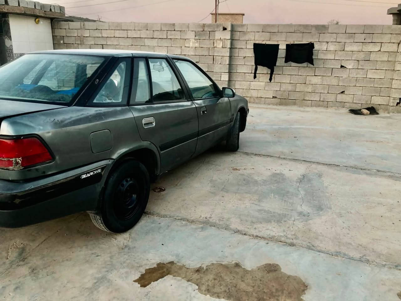 السلام عليكم
من رخصت الادمن 
  دايو اسبرو للبيع موديل 1995 رقم صلاح الدين الماني   سنويه 2029 ماساقطه تحويل بشرط السياره بئسمي  محرك 16 مفتوح كير ومحرك بشرط محرك بدون صرف سياره حلوه ومرتب كشرهها كاعد مابيها خياسات  مكان صلاح الدين امكيشيفه. سعرر 18 ورقه وبيها مجال  
تواصل : ***********
