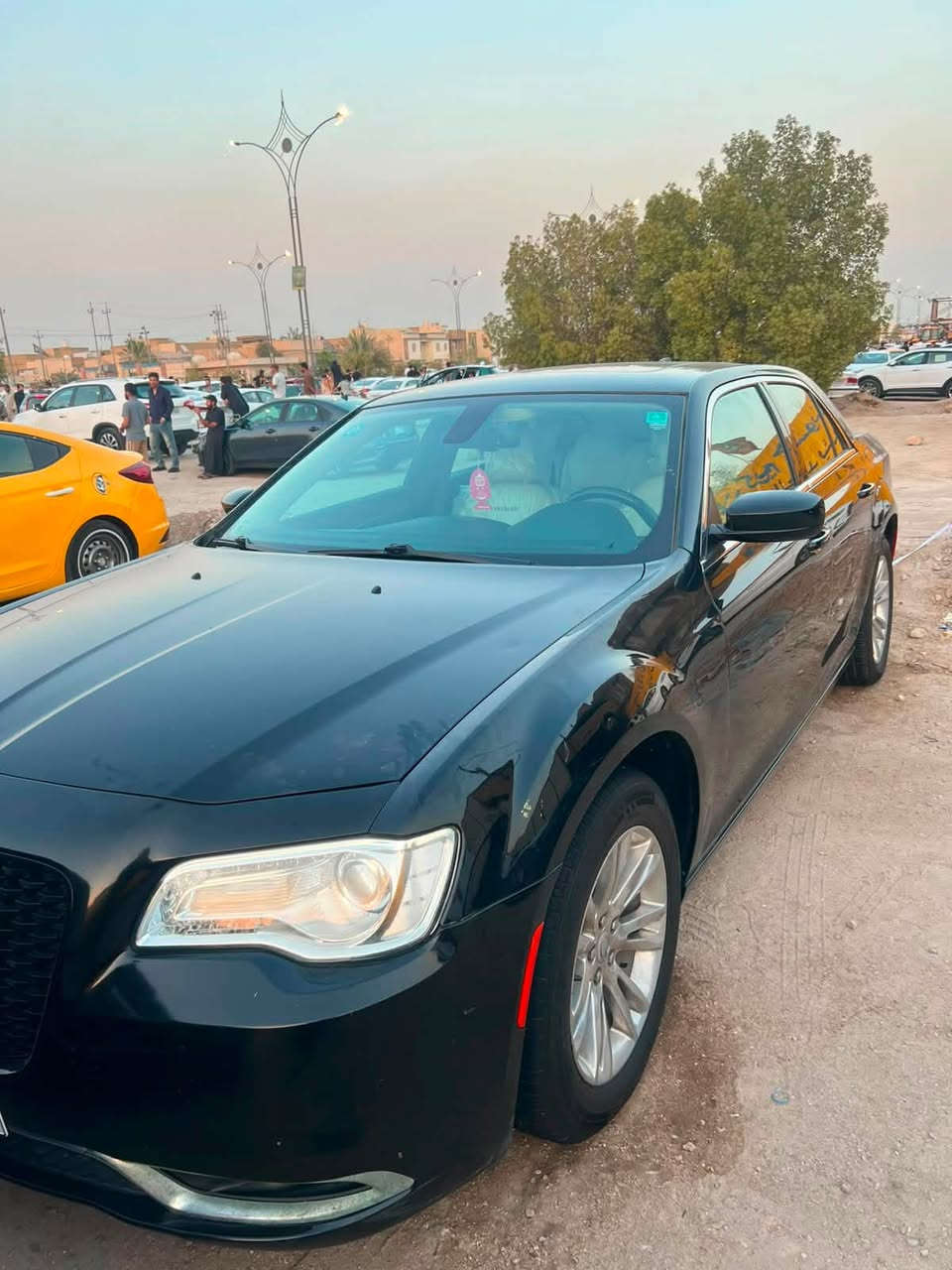ياالله سلام عليكم سياره أوباما موديل 15مرمزه ٢٢ معاملتها كامله  وارد كندي 🇨🇦 مكفوله  من ضربه وصبغ وتبديل  بيها بس بارد بيبان جيها يمنه. فقط سياره مامشتغله خط جديد معناه كلمه رقم ذي قار رقم دولي  سعر ١٤٥ بيها مجال مكان سياره ناصريه @رقم هاتف ***********
