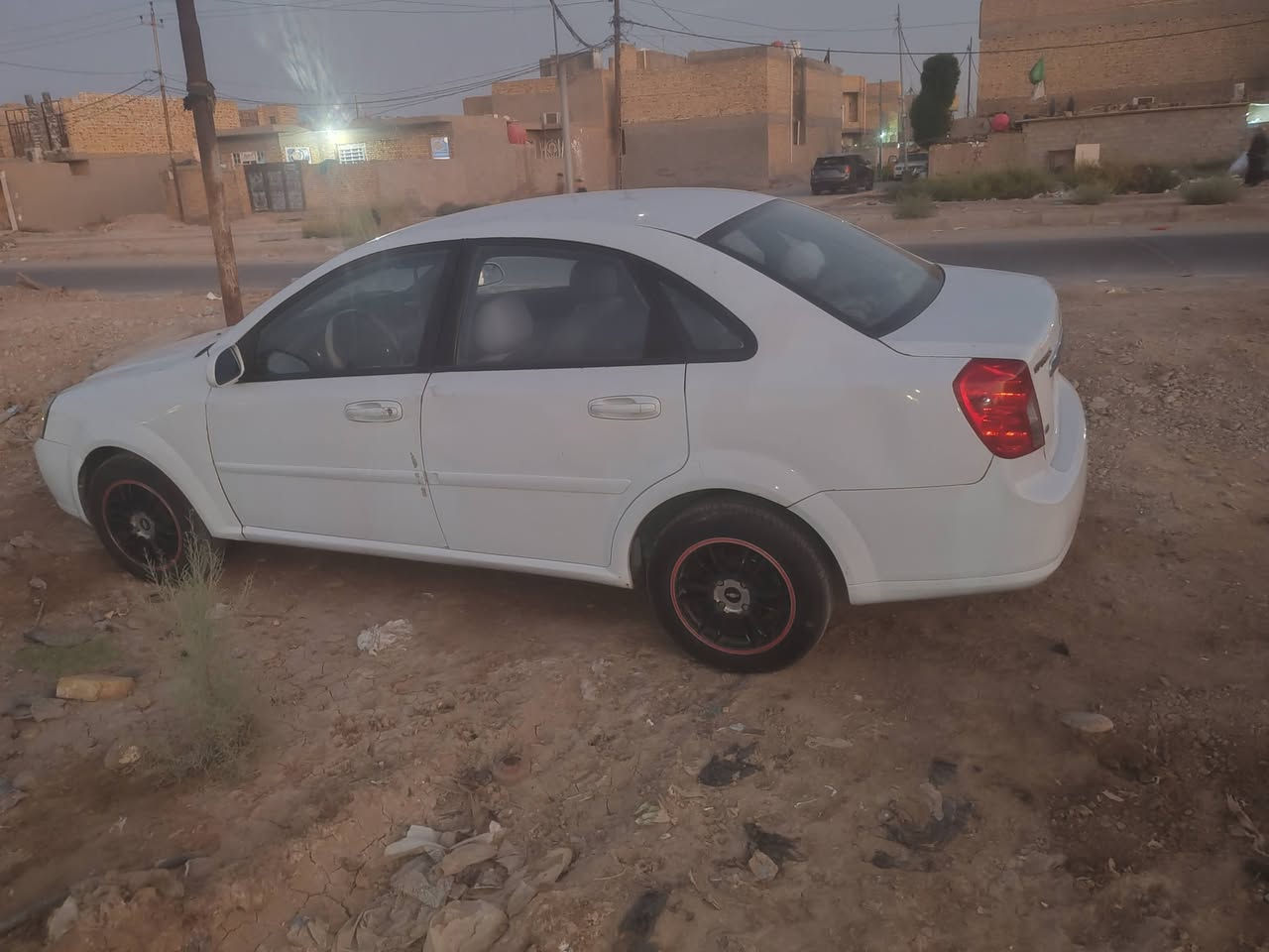 اوبتره 
موديل 2011
رقم بصره عندي وكاله عامه بيها تحويل ثاني يوم 
مكينه كايمه ابيع كوم حديد 
تبريد شعال 
السياره جاهزه بس المكينه كايمه 
العنوان الكوت زين القوس 
+السعر 55 وبيها مجال بسيط 
الاستفسار ***********
