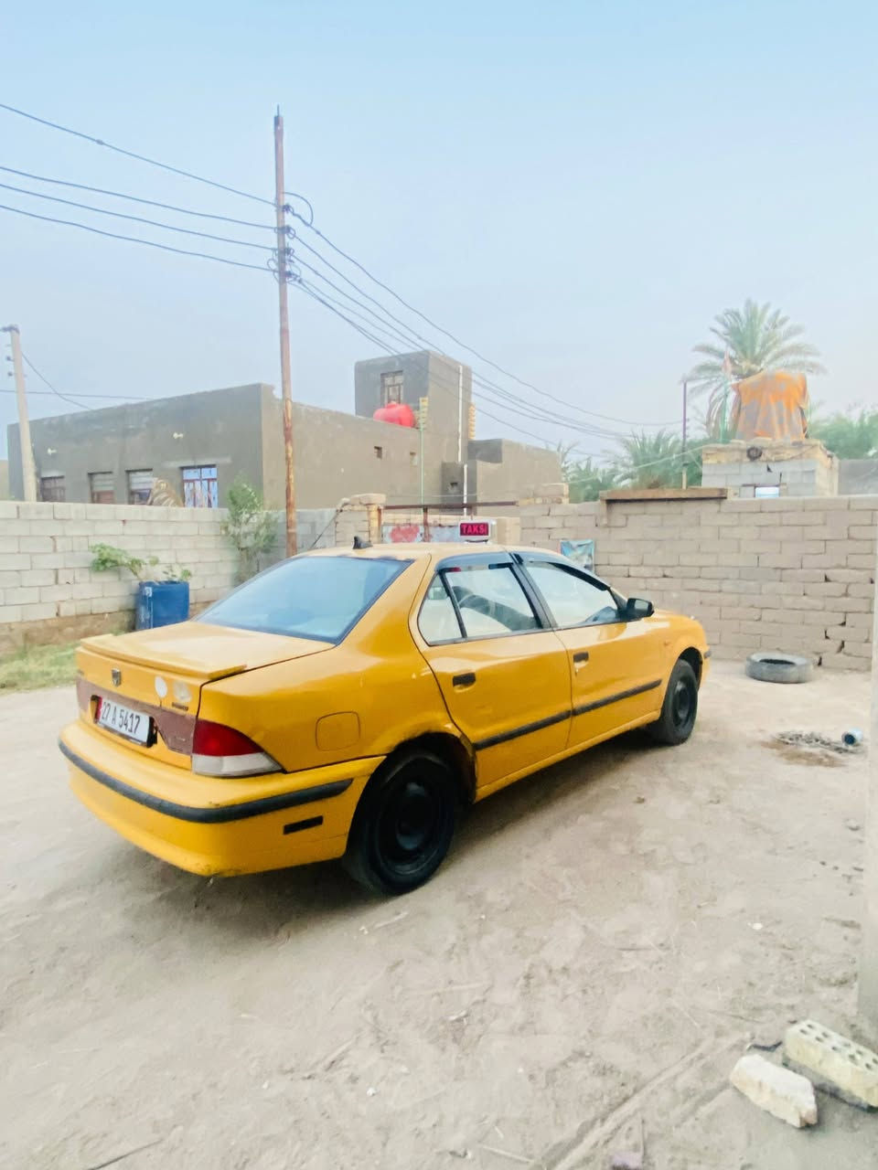 سياره سمند مديل 11 سياره مصفره هيه او غرمات سنويه ما صاقطه تبريد عوزه بس غاز حداديه حلوه محركه كيره حلوات لا تنقيص مكانه ناصريه رقم نكلزي راعيه بل ناصريه 26بيه مجال حك الجيه *********** مكان ناصريه مركز
