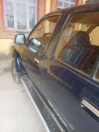 سياره تويوتا سورف ياباني جاهزه محرك بطه گير اوتماتيك ، موديل 95 رقم بغ...