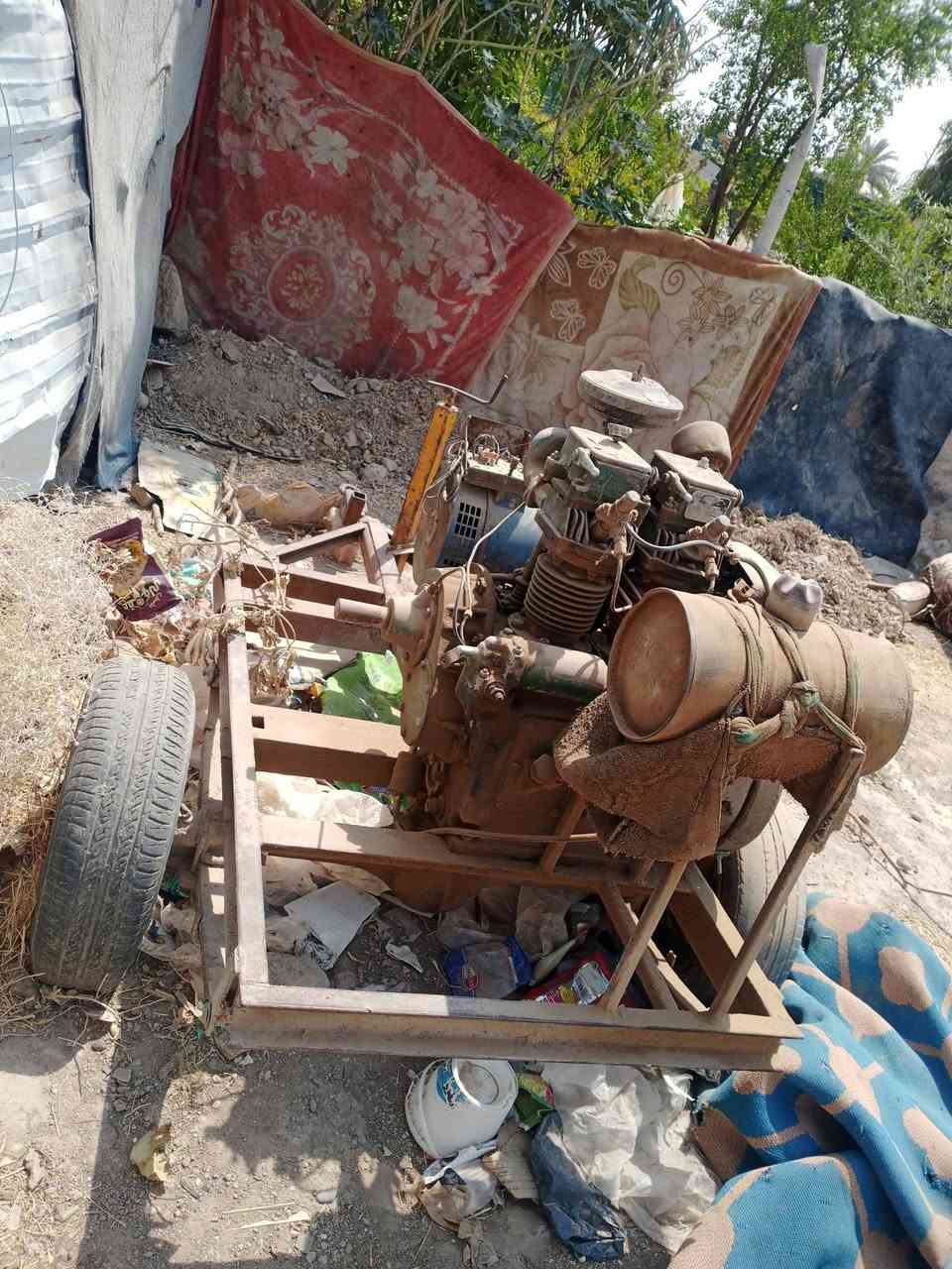 كلستر انكليزي بستمين تجفيت جديد ، راس توليد ٧.٥ ، محرك خير من الله ، قاعدة كما موضحة بالصورة، السعر ٦٥٠ وبيه مجال للاستفسار الاتصال ع ***********
