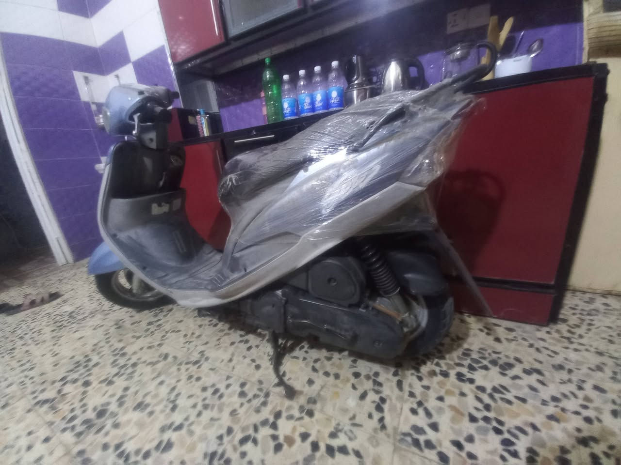 السلام عليكم دراجه ماكس ملغولي وكيل مكفوله كفاله عامه رقم الهاتف ***********
