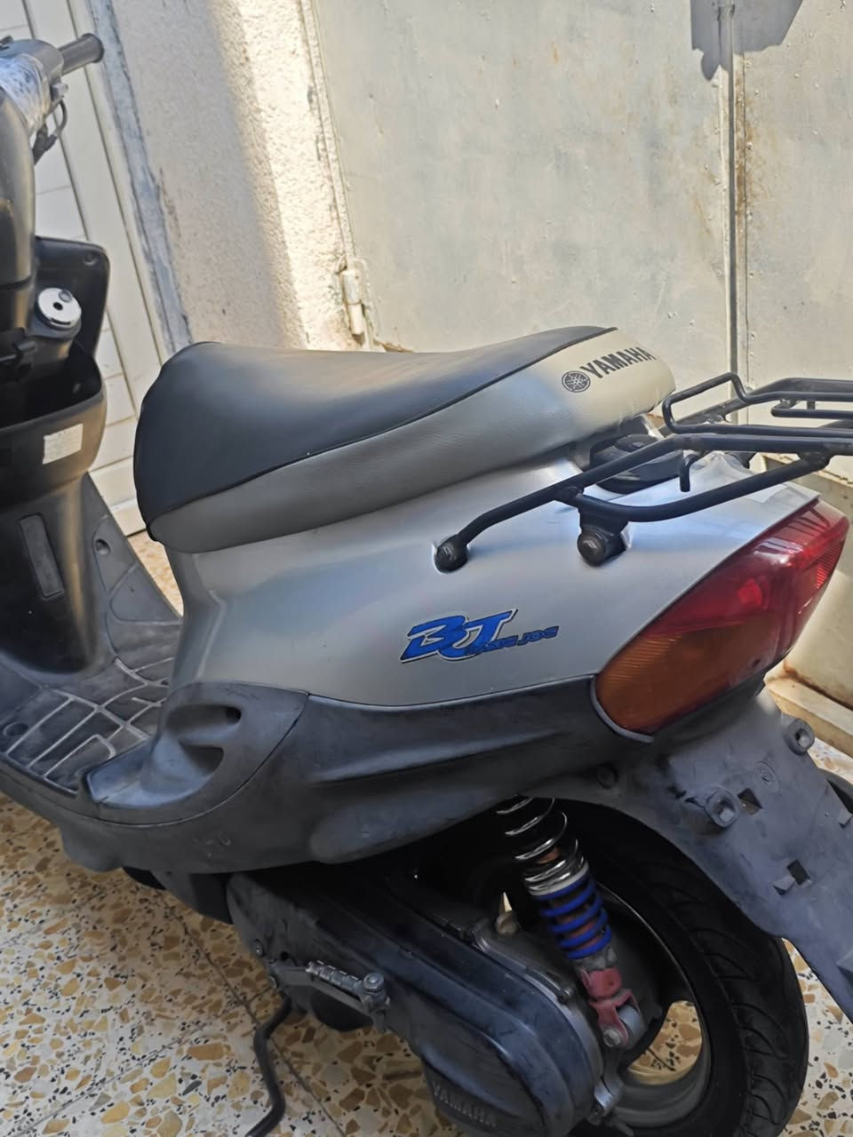 سلام عليكم دراجه يوماها 9زروف للبيع ما مفتوحه السعر 550وبيه مجال قليل ***********
