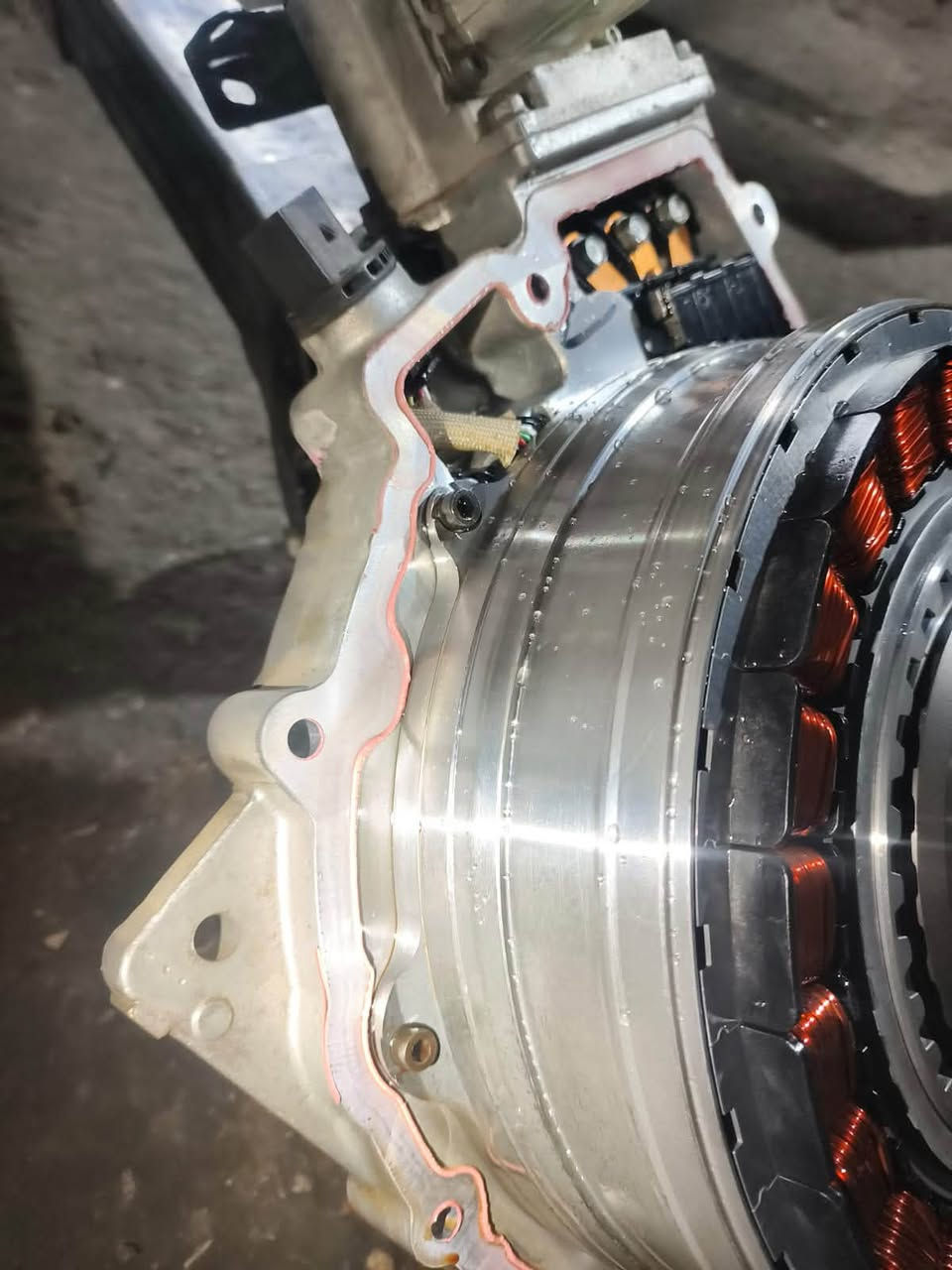 🔋تصليح كير سبورتج هايبرد🔋
😉ايزي يابه ايزي 😉
بسبب براد الكير طاك ورجعت السياره بحالة الوكالة
اي شي مستعصي دزو عليه واني حاضر 
الماسة لصيانة الهايبرد 
*********** سجاد الماسة
