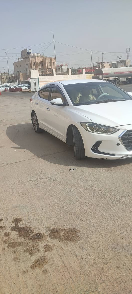٢٠١٨ • ١٦٠٠ • كفاله صبغ