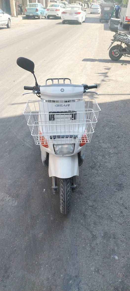دراجة بيكم نازلة من رمبة قبل ١٤ يوم جديدة بحالة وكالة بس بيهة فطور بل بسيطة بل كفر بس لدرجة جديدة لك قفلهة ب٦٠٠ نزلتهة ب مليون و١٠٠ والله ليحتاجهة يتواصل وتساب *********** بس عوزهة غسلة لن ابد ماغاسلهة بغداد سوق الصدرية
