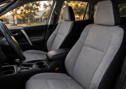 المحرك: 2.5 لتر، 4 أسطوانات (بسطون)  l(Interior & Convenience)المقاعد: مخمل (قماش عالي الجودة)فتحة سقف: متوفرة تحكم كهربائي كاملالتشغيل: بصمة دخول ذكي وزر تشغيل المحركالمكيف: أوتوماتيكي ثنائي المنطقةالنظام الصوتي: شاشة لمس مع بلوتوث، ومداخل USB و AUXأنظمة الأمان والقيادة (Safety & Driving Modes)أنظمة القيادة: وضعيات متعددة (ECO للاقتصاد في الوقود، و SPORT للرياضية)الأمان: رادار أمامي، نظام الحفاظ على المسار، ونظام المانع للإنزلاق (ABS / ESP)الكاميرات: كاميرا خلفية للترا لإضاءة: كشافات ضباب أمامية مع إضاءة ليد 
*********** دهوك, العراق
