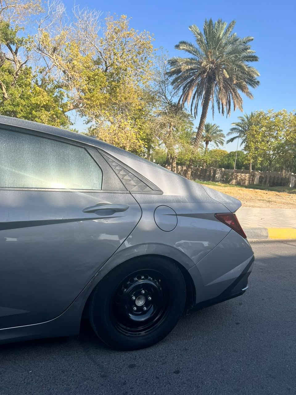 الانترا • ماشيه ١٢٤ • مكينه ٢٠٠٠