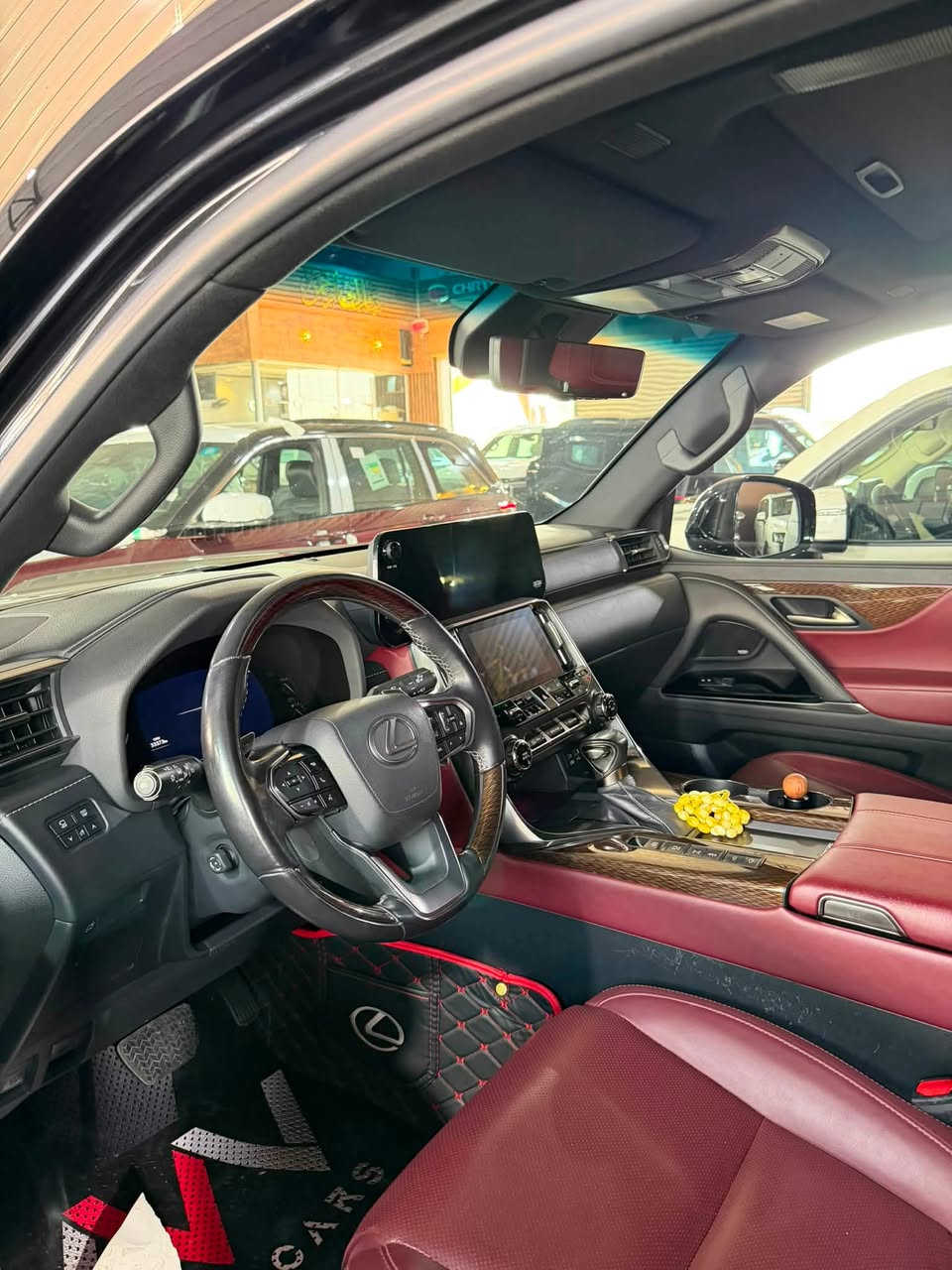 ⁨ لكزس 2023 LX600
✨بلاتينيوم داخل احمر

ماشي30 الف  ✅(( ⚜️))

كفالة عامة سياره وضع الشركة

باسمي السيارة   رقم بغداد

***********

***********
