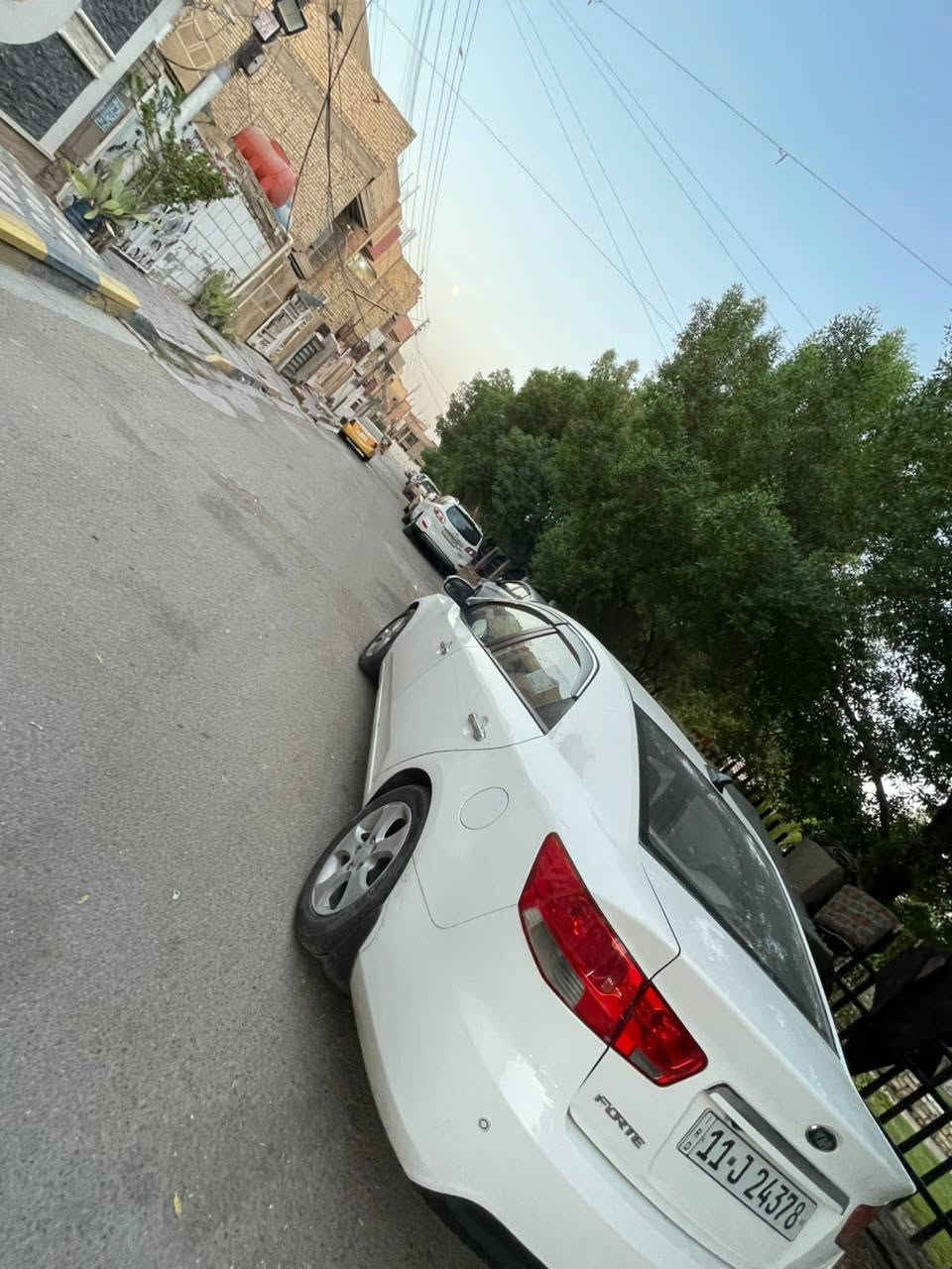 سلام عليكم كيه فورتي فول بصمه 2009للبيع مستعجل محرك كير تبريد كله مكفول سياره بيه قطع صبغ بدون دواخل ابيع حزام مكاني بغداد زيونه للستفسار *********** سعر 85 وبيه مجال حك جيه
