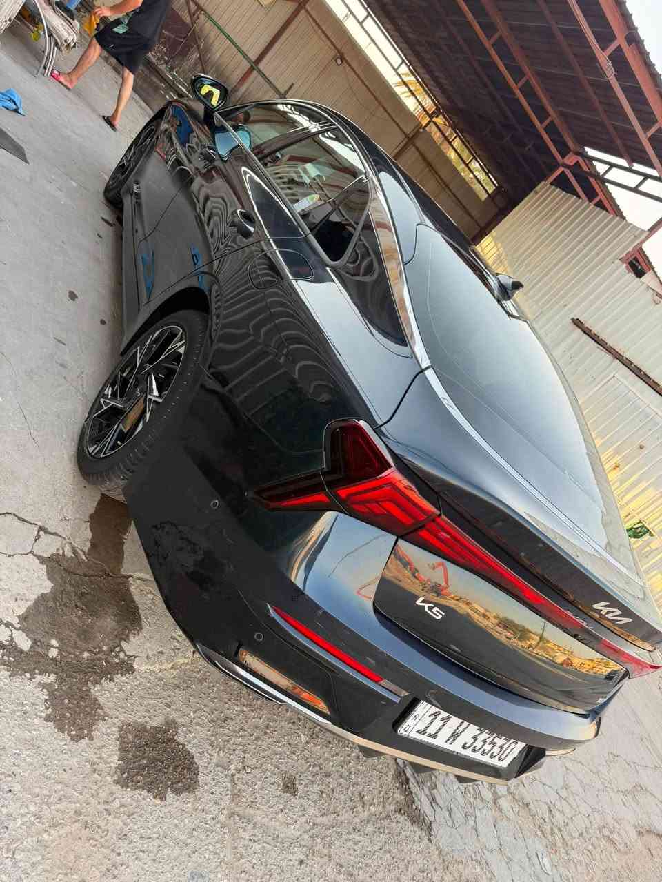 سلام عليكم
كيا K5
موديل 2026 كامل مواصفات عدا بانوراما 
كامرات 360 درجه 
تدفئه تبريد بل الكشنات 
مرايات جانبيه قلابه 
ماشيه 9 الاف قابله للزياده 
سياره هايبرد 
كوريه مواصفات خاصه 
حادثة مبدل بنيد وجاملغ الأيمن 
@
مكانه السياره بلديات 
سعره 19500
يعني 195 ورقه 
اتصال ***********
@
