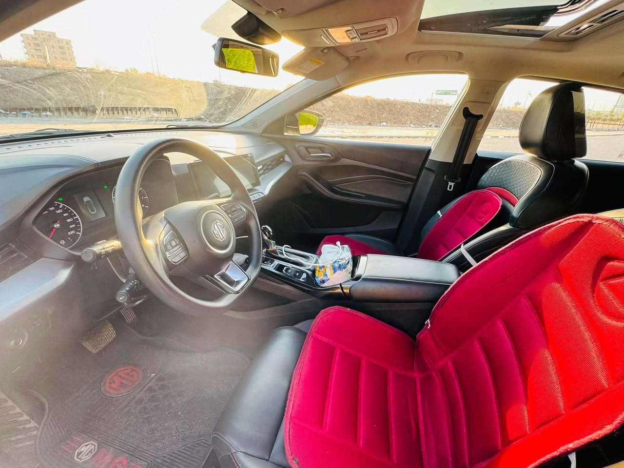 ئێم جی  MG GT 2024 Sport گێڕتوماتیك
📌مواصفات.فول مواسفاته‌

♦️بەصمة.شاشەوكاميرا.حساس.

♦️ئاوێنە ئیشارەت.لايت زينۆن.  ڤۆلیۆم

♦️ته‌نها35 هه‌زار رۆیشتیه‌

♦️ته‌نها یه‌ك جاملخی بویاخه‌ باقی سه‌یاره‌كه‌ زۆر خاوینه‌.

💵سعر: 110$🔥‌

📍مكان : أربيل.  

☎️موبایل ***********
