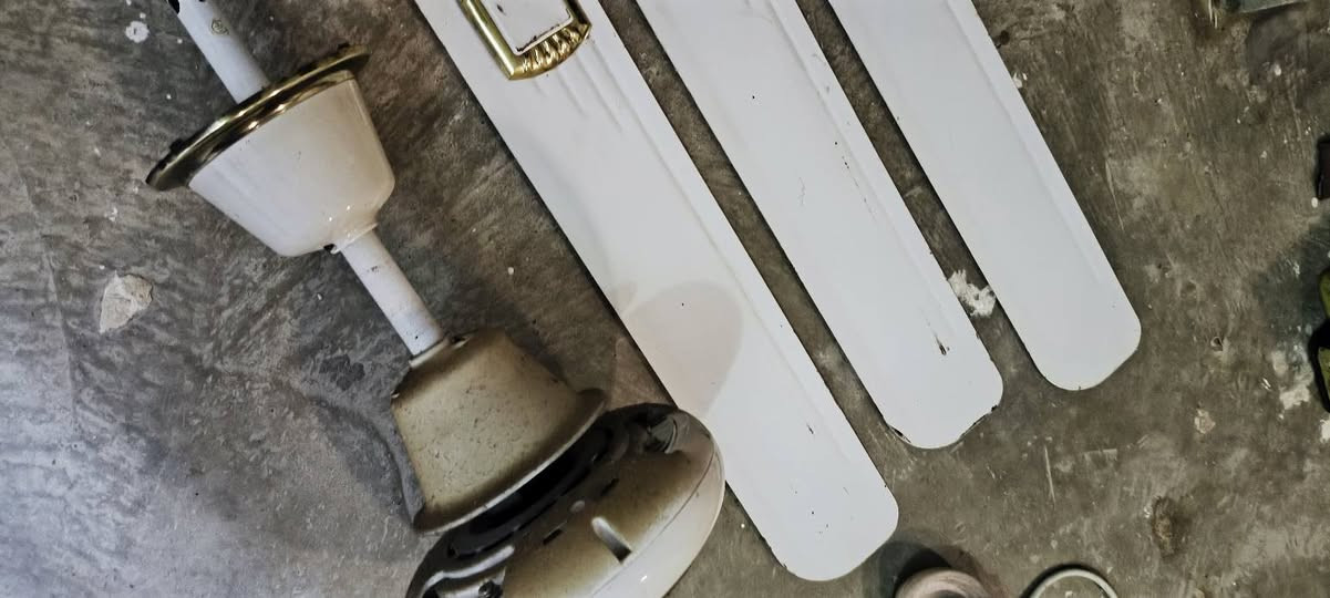 بنكات سقفيه عدد 2 شغالات ثنينهم  سعرهم25الف
***********
