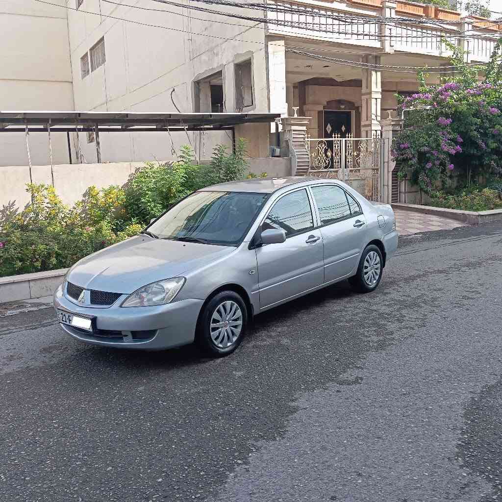 لانسر • ٢٠١١ • اوتوماتيك