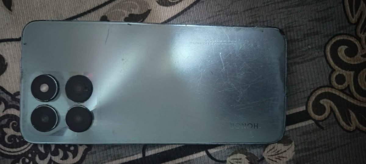 السلام عليكم هونر x 6a ذاكره 128 السعر 85 الف مكاني بغداد البلديات وعندي توصيل بالرصافه
الشراي يتصل *********** بغداد, العراق
