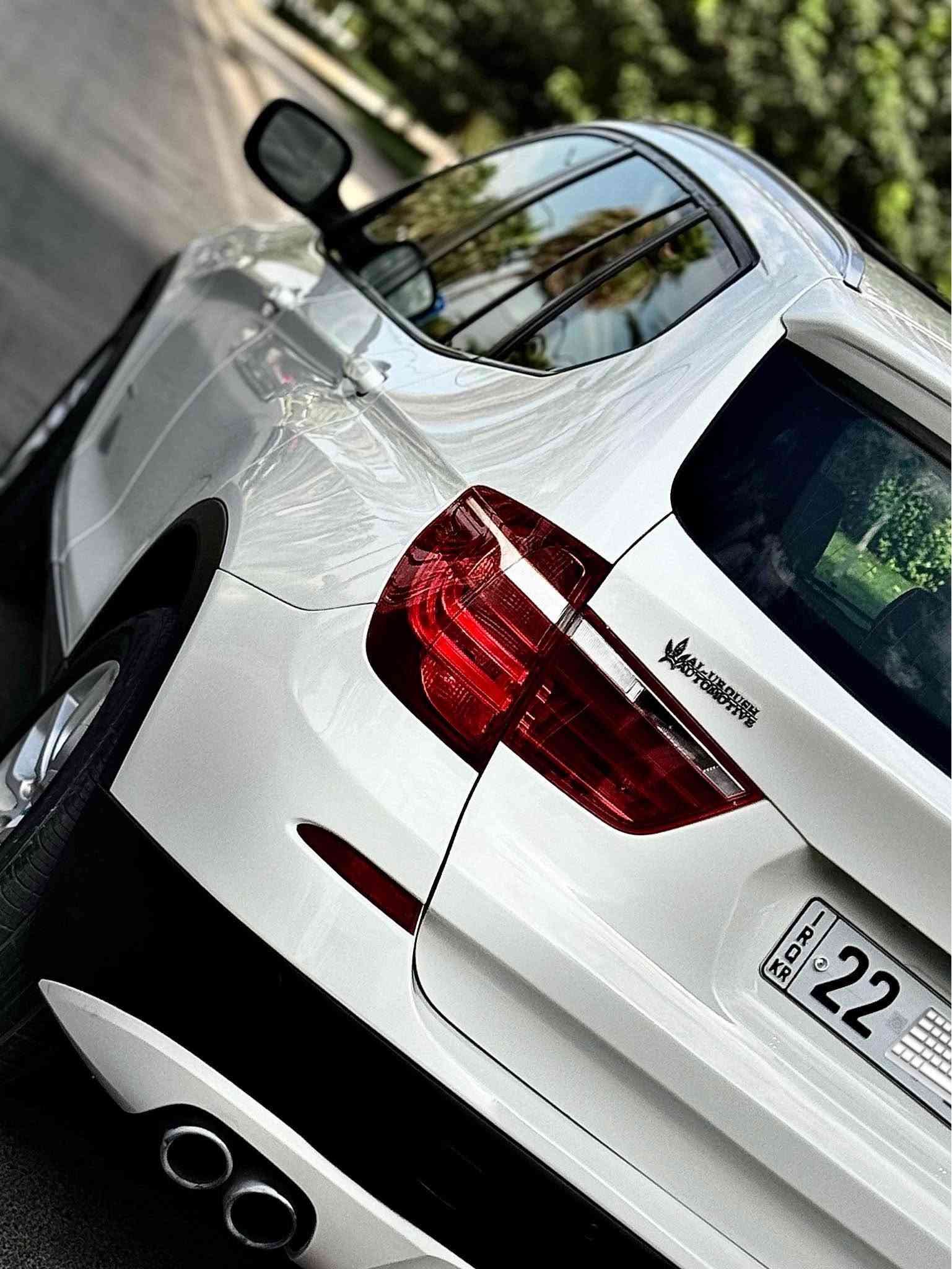 BMW X3 شركه عروش
2014
فول فول مواصفات دواخل كريمي بصمه بانوراما لايتات عدسه اوتوستوب رادار ٣٦٥ 
صبغ فقط بابين مصبوغ  بدون حادث بدون دواخل بدون ارباك
مكان سياره اربيل
واتساب / *********** 
سعر 125$ و مجال بصيط أربيل, العراق

نص مكتوب في الصور:
- واتساب ***********