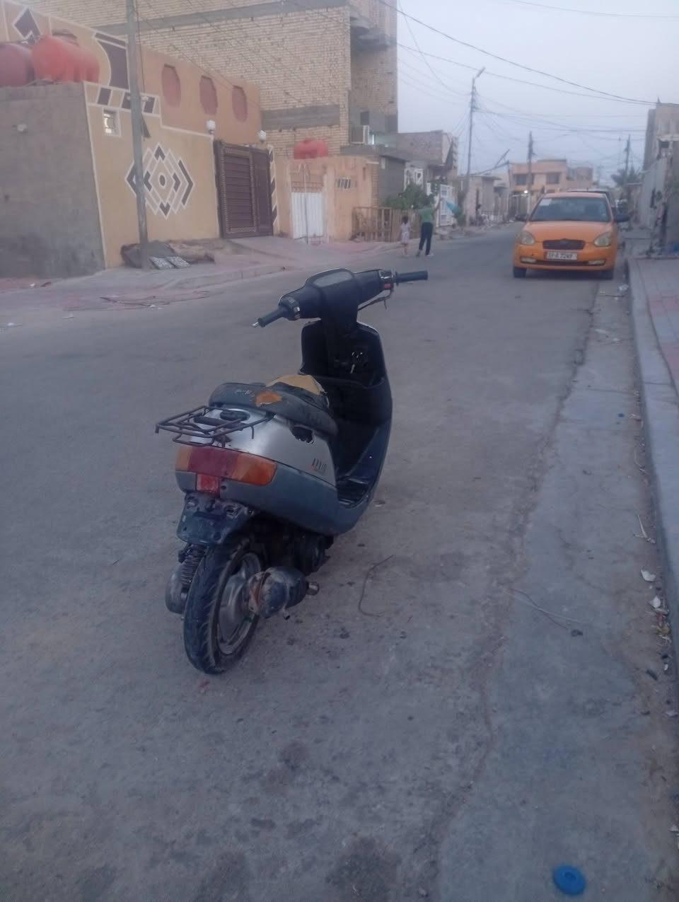 السلام عليكم  ، 
بطة للبيع خطين كاملة امكملة سلف وهندر نكرة كهربائيات كلها كاملة شاصي مكفول اي صوت ما بيها ابد معدل يخبل والباقي شوفت عينك  ، 
السعر: 200 وبيها مجال بسيط  ، 
العنوان: كربلاء أمن الداخلي  ، 
للأستفسار:  خاص او اتصال على الرقم  ***********
