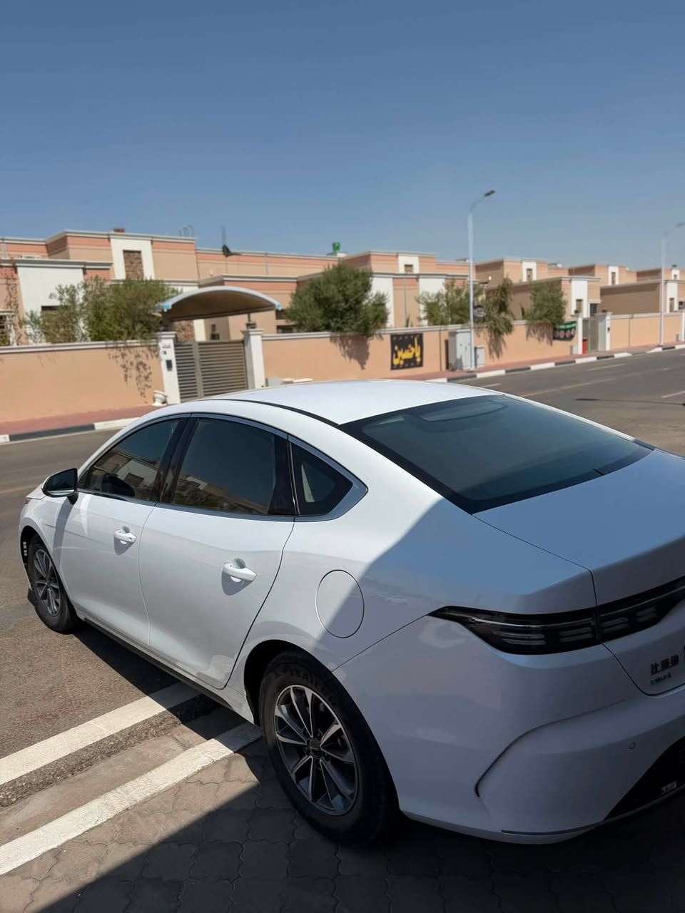 بي واي دي دسترويل
مديل 2025
كفاله عامه ضربه صبغ تبديل بارد كفاله عامه سياره جديده وجاهزه من كلشي فول موصفات عدا الفتحه
رقم بصره شرط التحويل
السعر 127 بيها مجال قليل
مكاني بصره
رقمي ***********
