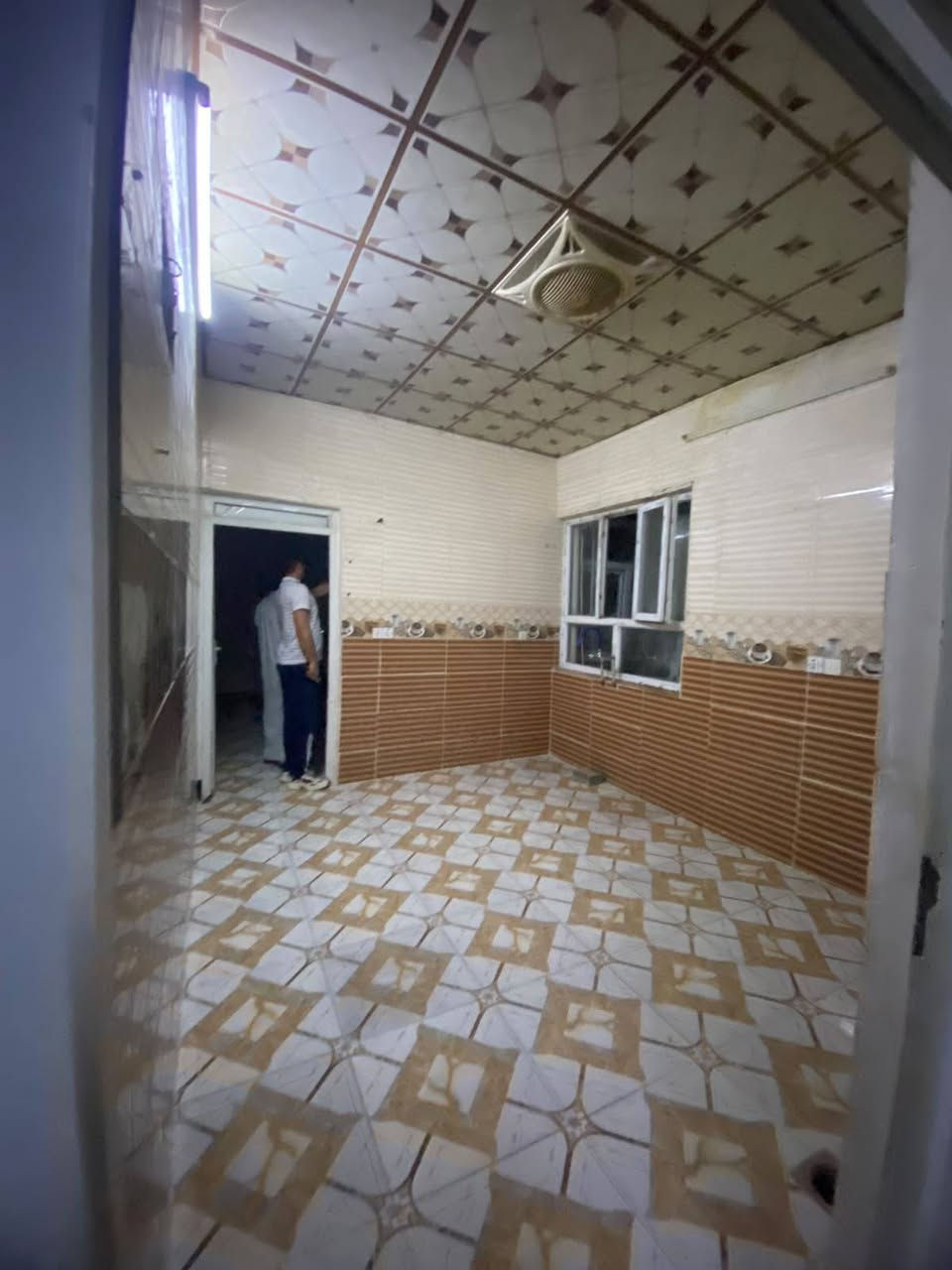 بيت للإيجار • كركوك القادسيه • بصف حلويات الشام