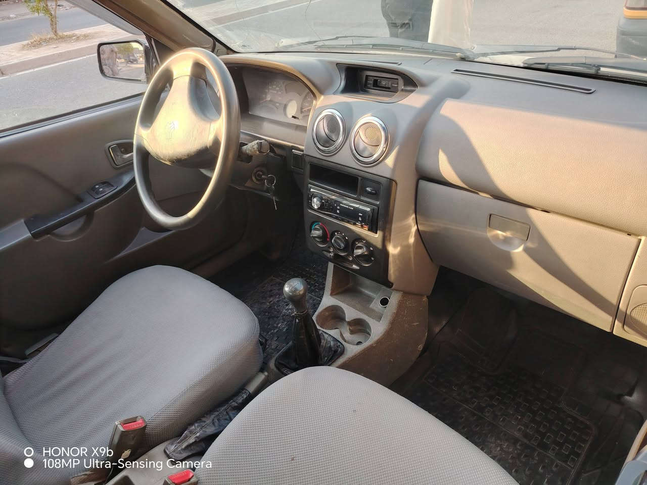 للبيع موديل ٢٠٠١٢ سيارة حلوة مال بيت كير كفالة محرك كفالة بريك كفالة باور ستيرن كفالة خصوصي بغداد السعر ٤٠ بيهة مجال العنوان بغداد المدائن رقم الجوال *********** أو واتساب *********** أتصل وحياكم الله  للعلم الشواصي تصليح بسيط وحياكم الله
