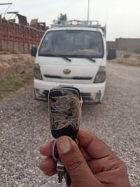 كيا ٤٠٠٠ • موديل ٢٠١٦ • رقم كركوك