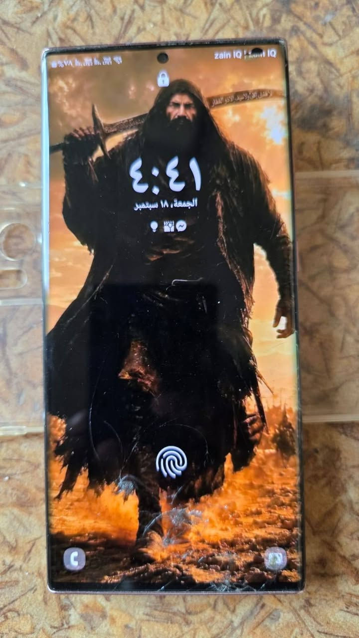 نوت 20 الترا ذكره 256 العشوائيه 12
جهاز كلشي بي شغال بصمة وجه و 🫆 جهاز مكفول 

من كلشي بي ضربه  بشاشه مثل ماموضح بصوره بس مامثره علي ابد 

مراوس فقط شعندك نزل واني اجيك 

وتساب ***********
