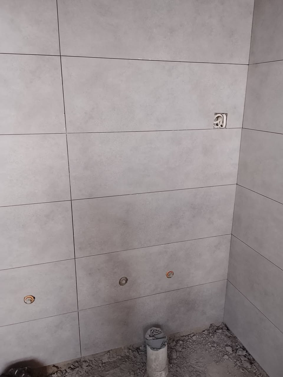 كادر سيراميك متفرغ شغل رقم واحد كاشي سيراميك مرمر بايات نشتغل اسعارنا مناسبه رقم واتساب خاص موجود اتصل ***********
