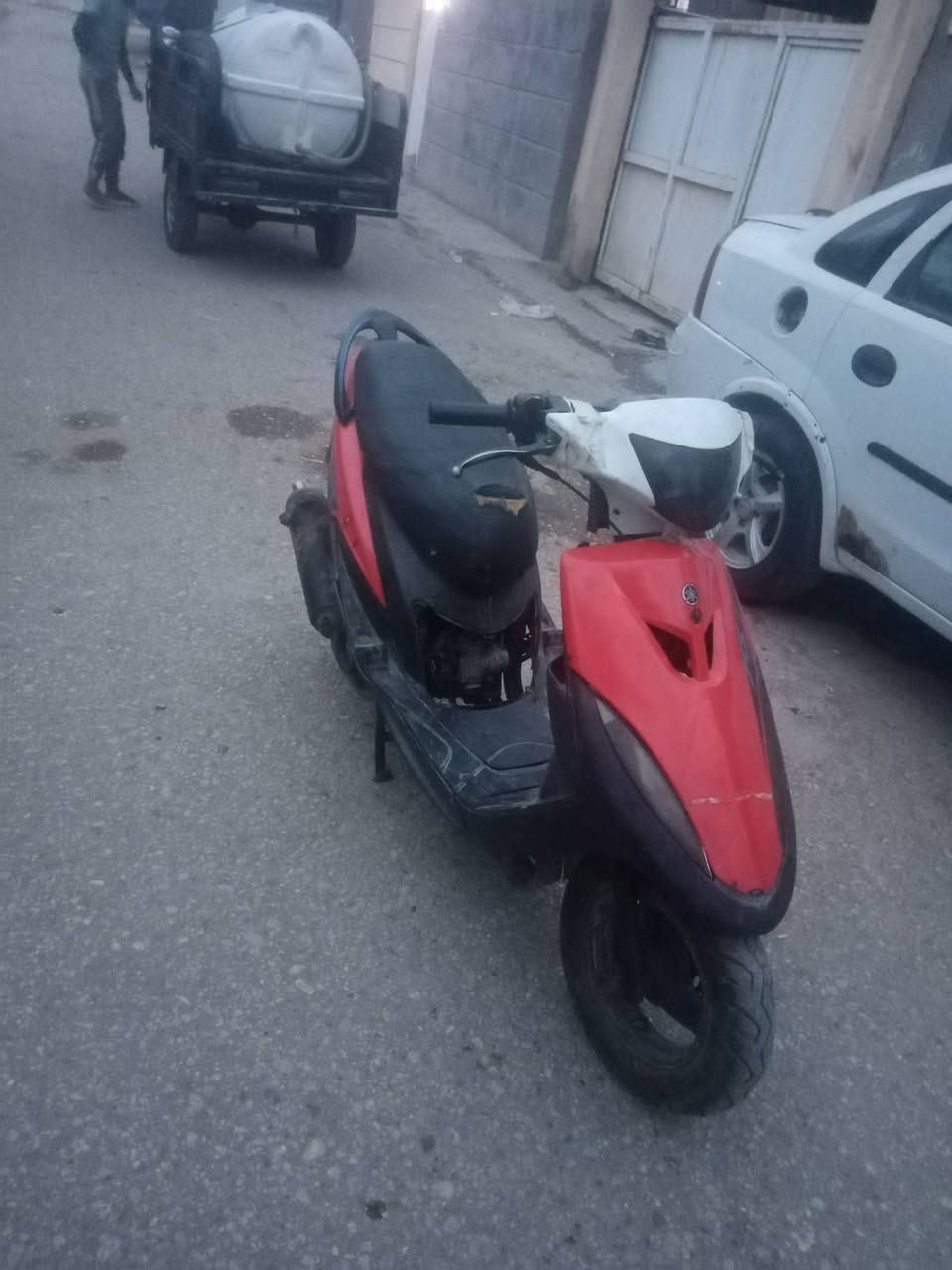 سلام عليكم ماكس  عدله شغاله نقص باتري فقط بوشه ٥٥ صالنصه رياضي أف ام سلف رياضي بيع قفل قفل 250 لاتكلي شبيهه تعال وشوفهه رقمي *********** مكاني مسيب حي العسكري
