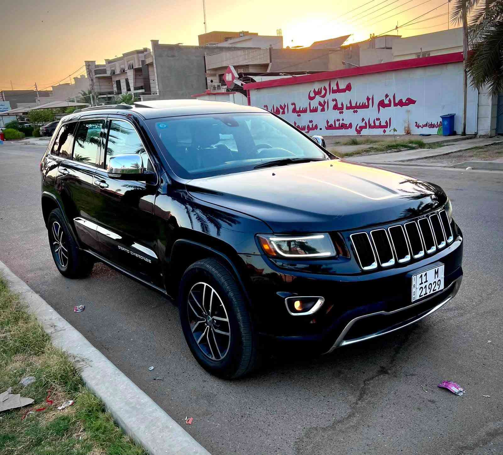جيب موديل 14 أمريكي لمتدد فول حادثه موضح بلصور بدون دواخل وايرباك صبغ بنيد وجاملغ ويم رقم مرشوش اثر شخود بدون دواخل ماشيه ٧٢ ميل محرك ٣٦٠٠ مفتوح جاهزه باسمي تحويل مباشر السعر ١٧٠ وبيهه مجال مكاني سيديه ***********
