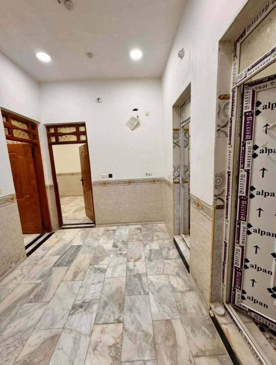 مستشفى القلب • غرفتين • بناء حديث