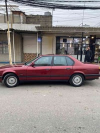 بي إم 730i • V8 • موصل