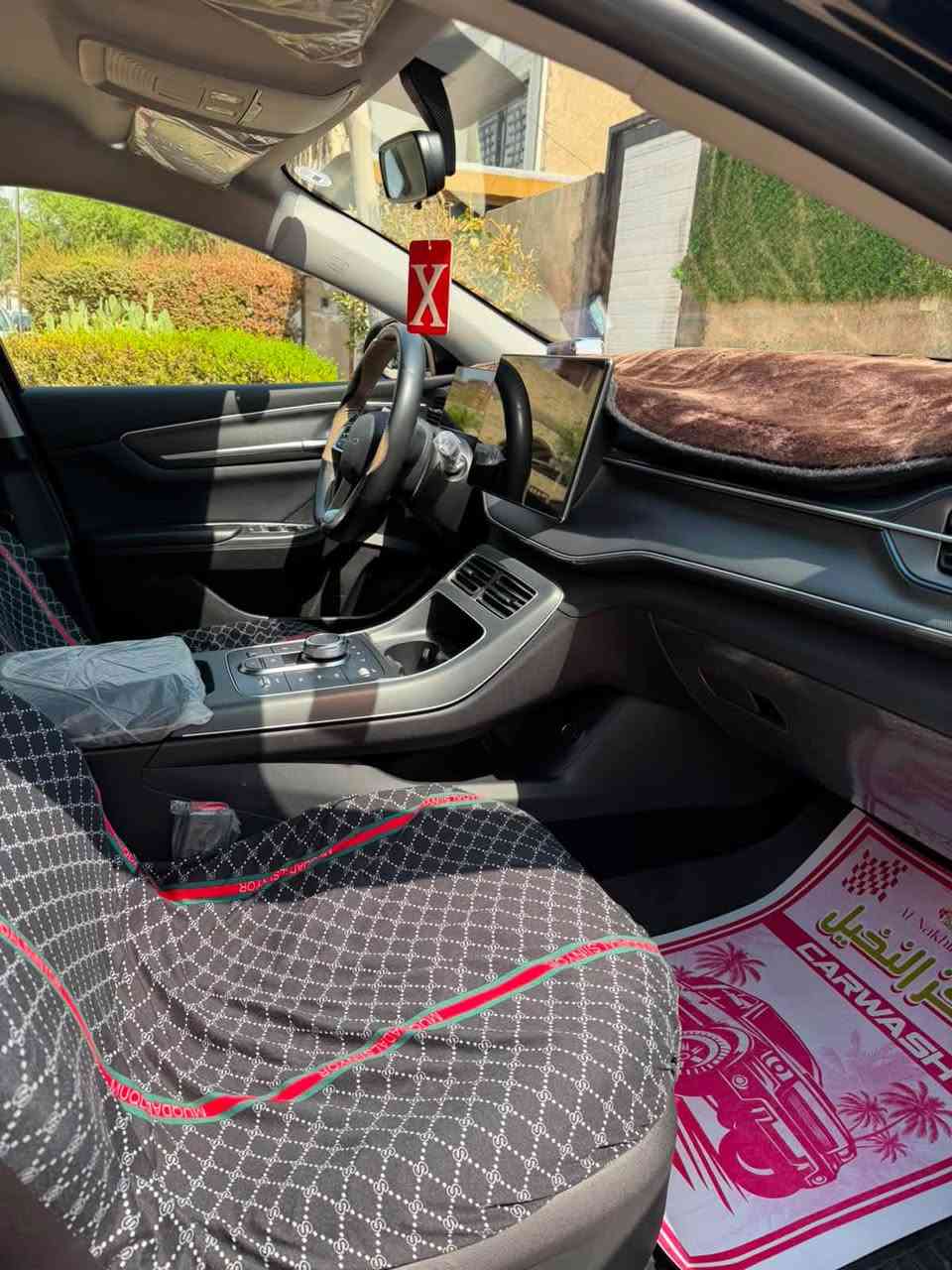 BYD دسترويل 

معرفه مواصفات دسترويل 

ماشيه ٣٧ الف 

رقم اربيل باسمي تحويل مباشر 

مكفوله كفاله عامة 

مكاني شارع فلسطين *********** 

غير متواجد ع فيس عندك سؤال اتصل ع واتساب

