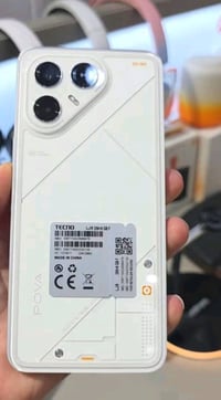 جاهز   الذاكرة 256 العشوائيه  TECNO POVA 7 5Gالببع مستخدم سبوع مكان جب...