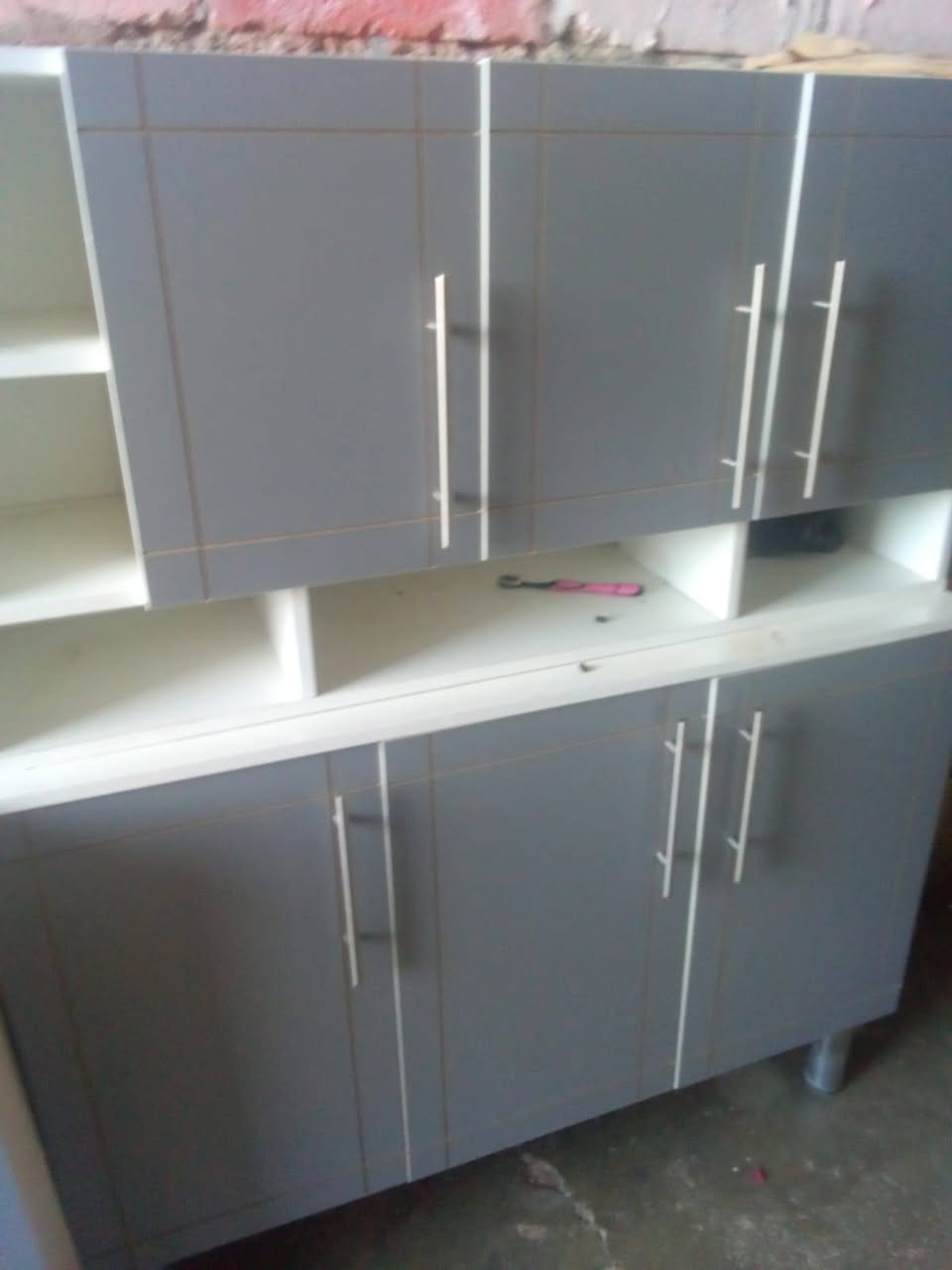 السلام عليكم كاونتر للبيع تركي سعر 225 مكان فلوجه اتصال بالرقم ***********
