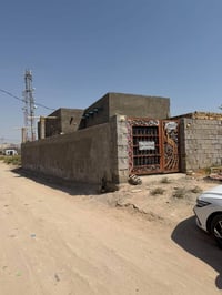 طريق السنيه الرئيسي • ١٣٠م • غرفة وصالة
