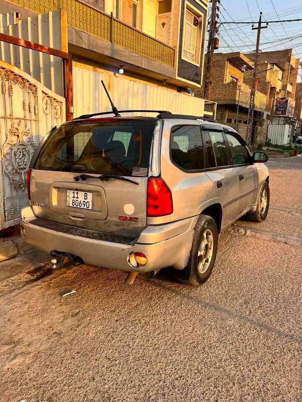 سلام.عليكم مراوس حسب القناعه     جمسي انفوي 2005 بلاديه سياره كير مكينه اكسل مكفولات تبريد ثلج قطعتين كهربائيات كلها بلاديه وشغاله سياره تو ويل مكينه 4200 سلايت كشانه كهرباء شاشه وكامره رقم بغداد دولي سنويه جديده شرط التحويل /سياره يرادلها ملاحضات بسيطه جارده شويه السياره وصدرها نص عمر 

مكان السياره بغداد \***********
