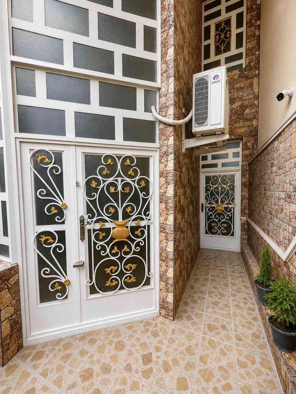 حي العدالة • ١٠٠م² • ٣ غرف نوم