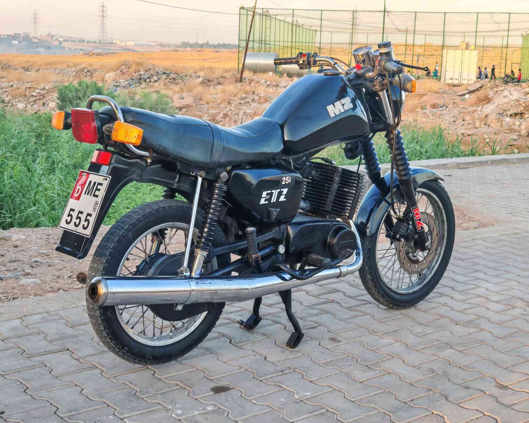 MZ ETZ 251 • موديل ٢٠٠١ • كركوك