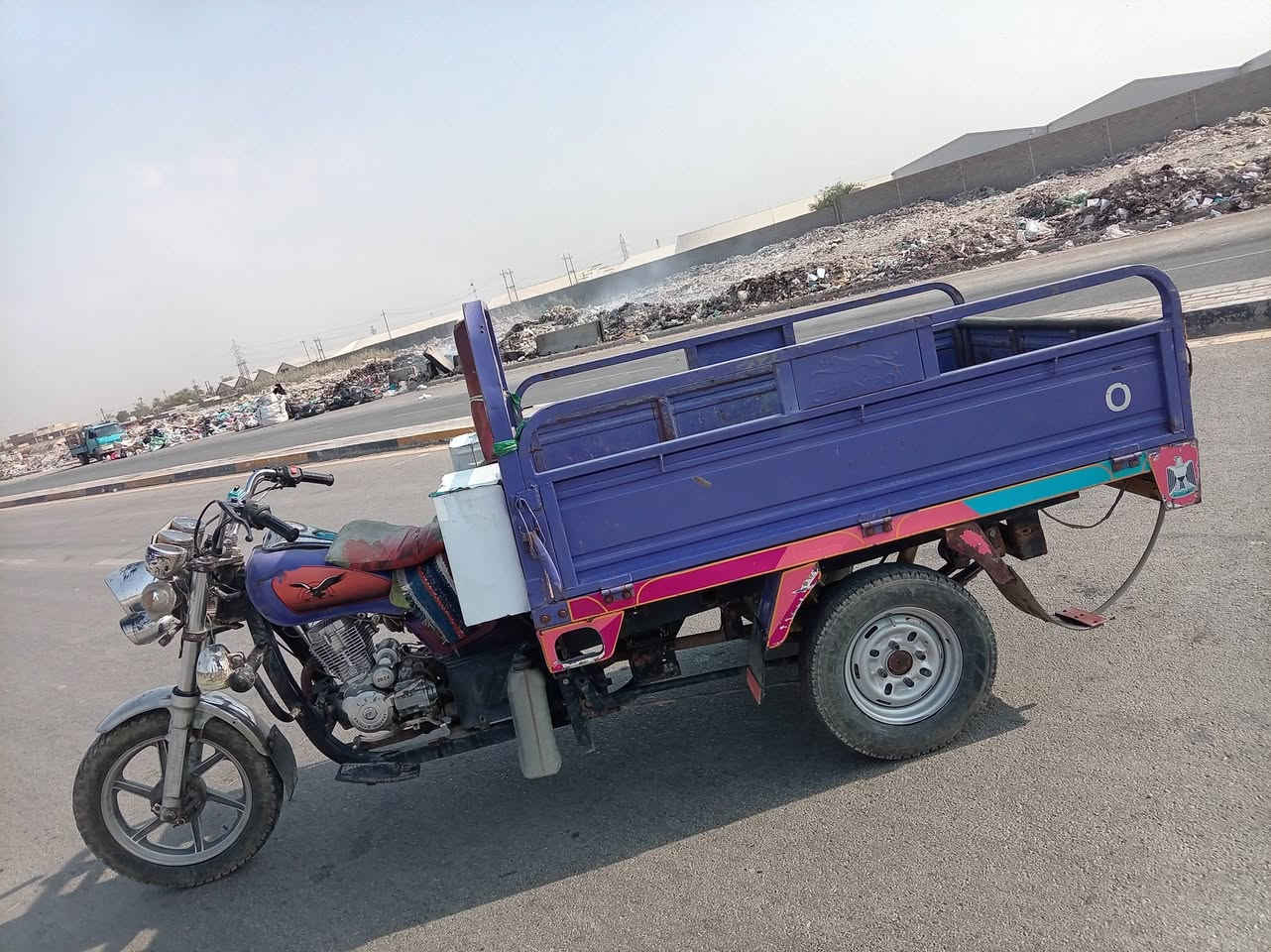 سلام عليكم اخوتي ستوته للبيع موديل 2019 محرك 24 السعر 1500بيه مجال شي بسيط اوراق كامله اصولي الحاب يتواصل هاذه رقمي بيه واتساب ***********
