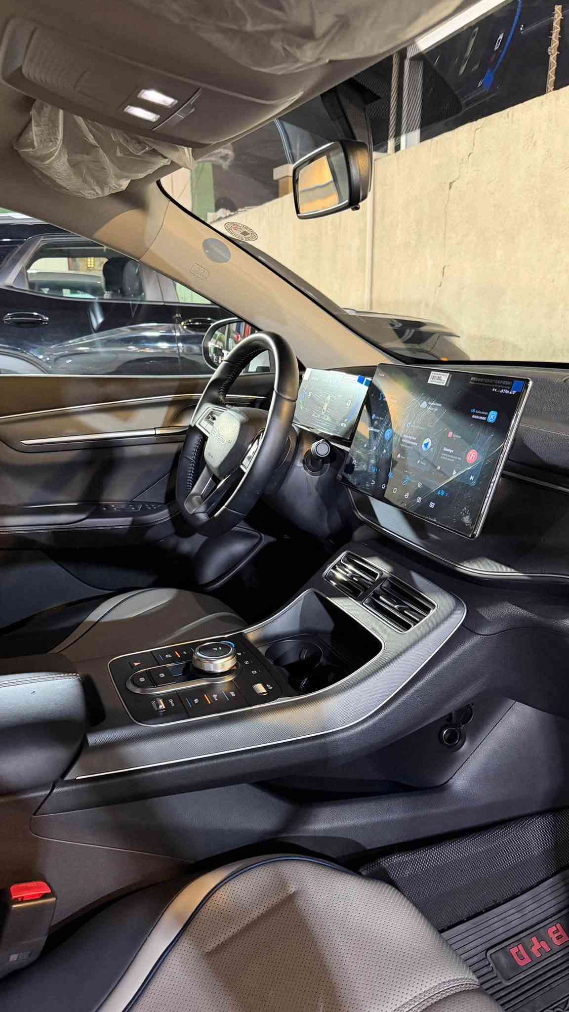 للبيع سيارة BYD فئة دِستوريل 2025
رقم اربيل تريد تحويل تريد وكالة

الموديل: 2025
الممشى: 12,000 كم فقط
الاستخدام: شخصي
السيارة نظيفة واخت زيرو 
كفالة عامة ماعده طعجه اقل شبر بالجاملغ الاماميه وباقية على حطته باقي سيارة كفالة 

📍 مكان السيارة: البصرة
💰 السعر: 127$
***********
