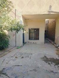 حي الأندلس • ٢٠٠م² • جاهز للسكن