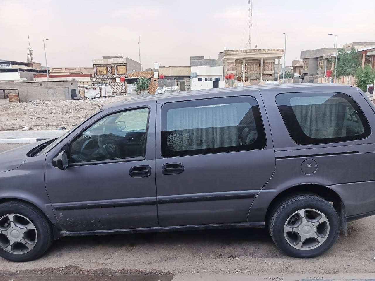 بلاندر • ٧ راكب • محرك ٣.٩٠٠
