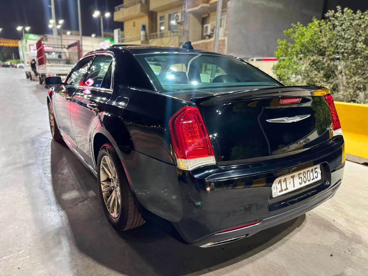 السلام عليكم
كرايسلر اوباما 300C
موديل 2016
ماشيه 132.450 الف
فول مواصفات 1/1 
(بانوراما-كشنات تدفئة تبريد-كشنات و مقود خزن ميموري-برده خلفيه-تشغيل عن بعد-كار بلاي)
السياره كلين تايتل صور السونار مرفقه 
*********** للبيع او مراوس
