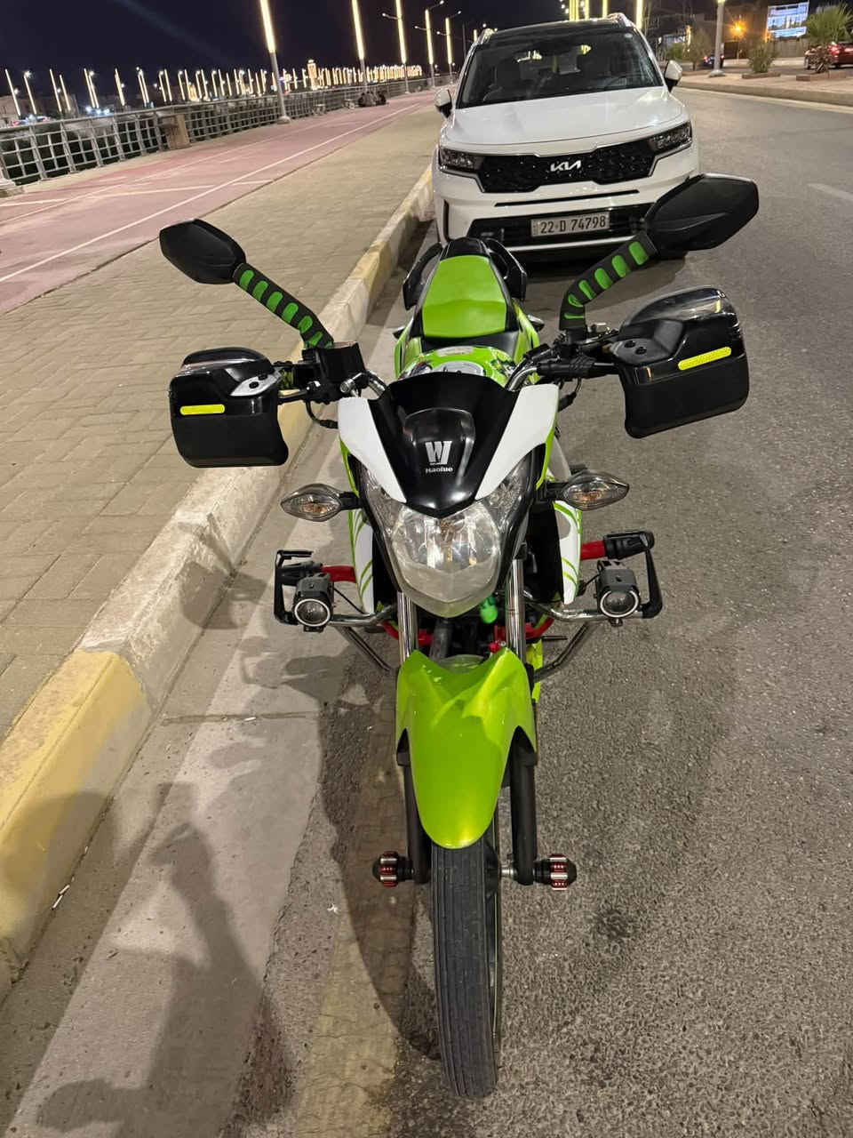 من رخصت صاحب الكروب سلام عليكم هاوجي للبيع موديل 2023💚
نضافه 100/100 زخل مابي محرك بلادي اسبانه ما محطوطه علي
مسجل ارقام وسنويه تحويل ثاني يوم 
دراجه نضيفه بمعنا الكلمه لا متعوب ولا بي شي ماناقصه كلشي ألف متحط علي كماليات وجبمزه كامله فول المكان الرمادي الاستفسار ***********
