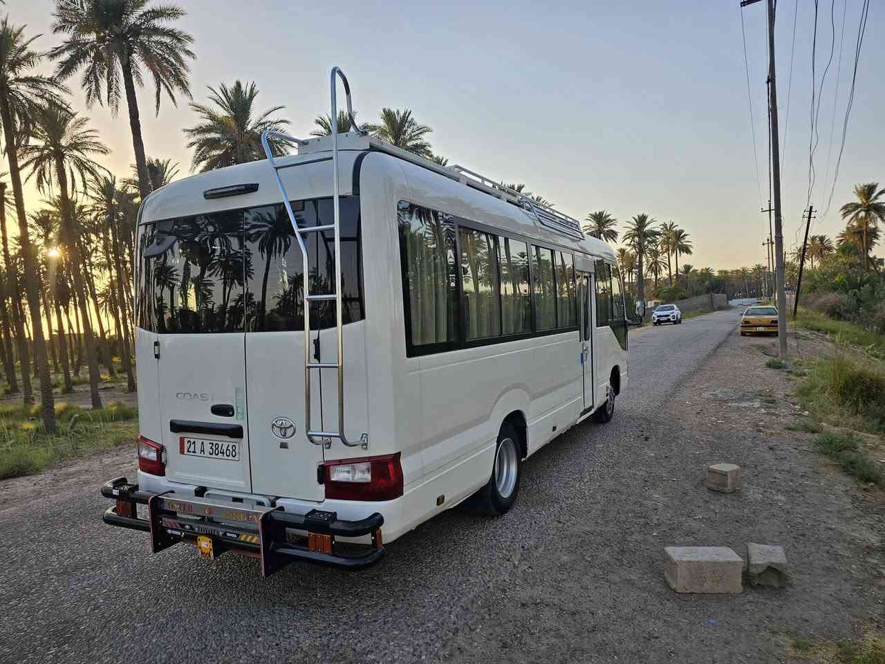 سلام عليكم عندي سياره البيع كوستر موديل 2019 رقم اسليملنيه عنوان بغداد ولشراي يتصل عل رقم ***********
