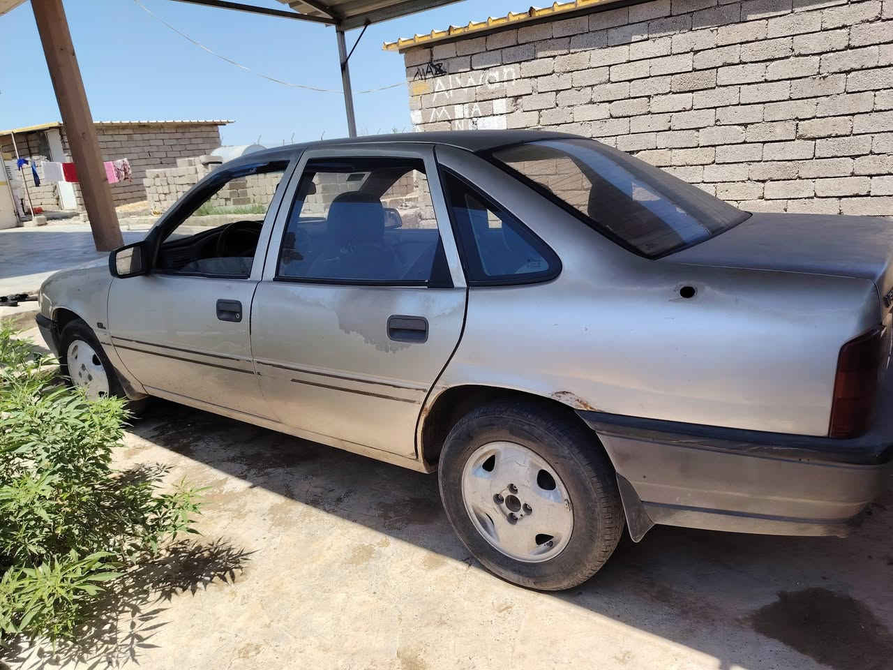 سلام عليكم اوبل فكترا موديل 1991 حجم 18 رقم نينوى سنويه 2028 شرط التحويل السياره صبغ مابيها الدواير واحد مصلح نص واحد اربع أصابع دوسة وحده مصلحه شبرين والتكمه بيها اربع اصابع كير محرك شرط معمر جديد كهربائيات شغاله طخمها جديدالسياره حيل ناعسه
السعر 41 وبيها مجال الرقم.  ***********
