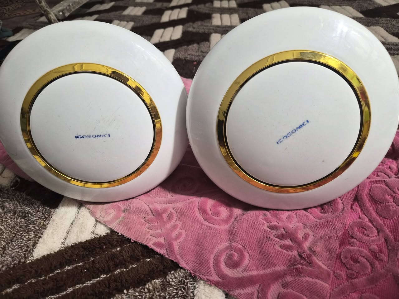 مروحات سقفيه ب٢٠ الوحده..
الباسكل حجم عشرين ب٥٠ الف.  
مثرامه ماركت نوال ب٤٥ الف ..

قلايه هيترين جديده استعمال قليل فول مواصفات 

تشوي وتشتغل مايكرويف الحجم ٨ لتر ب٨٠ الف..

وبردات سحب مترين الوحده ب١٥ الف ..

وحماله وجنطه مال طفل ب٣٥ جديده مامستخدمه ب٣٥ الف..

وعلم عراقي ب٣٠ الف..

المكان البياع الشرطه الخامسه 

للاستفسار***********
